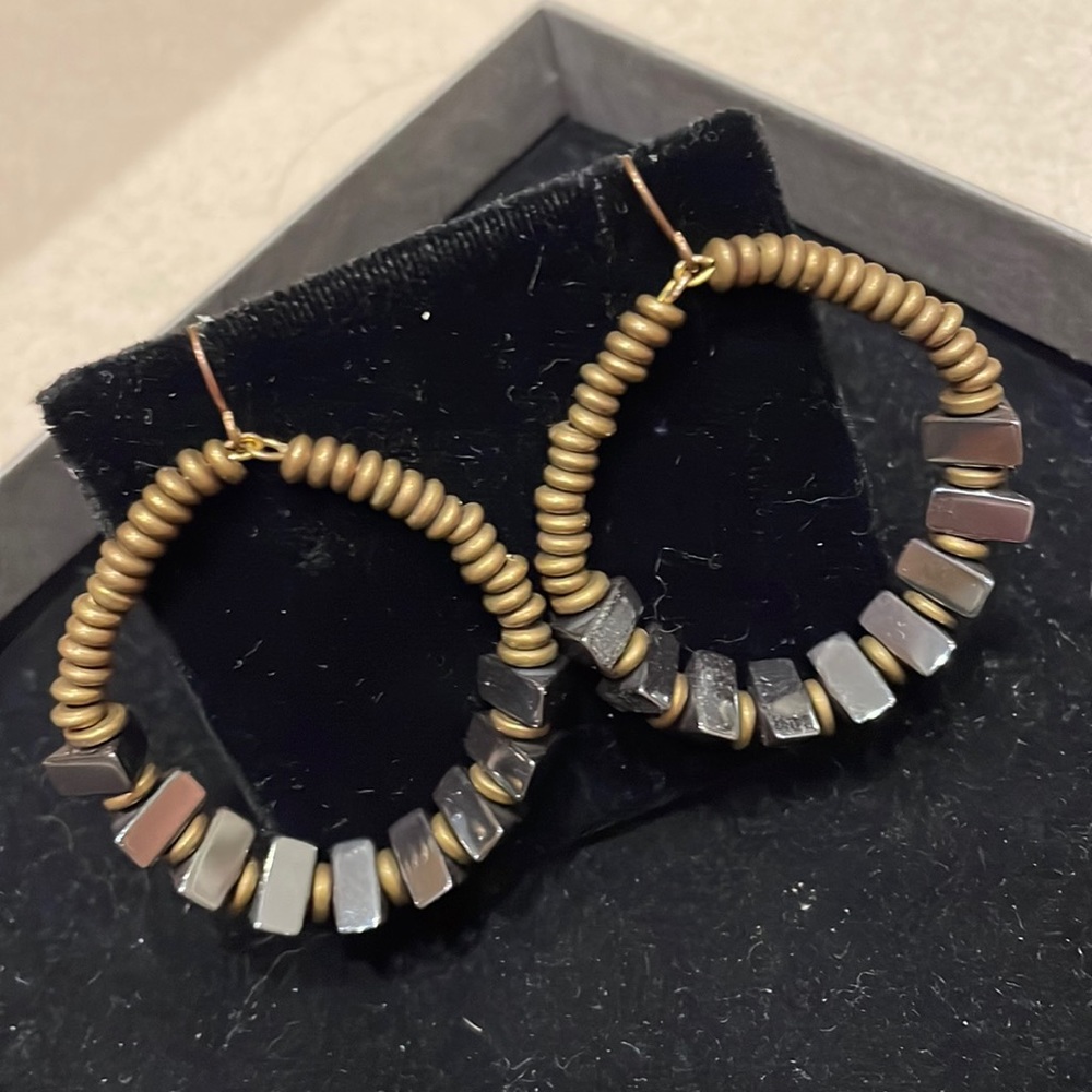 Bronze and shiny black metallic colored dangle earrings